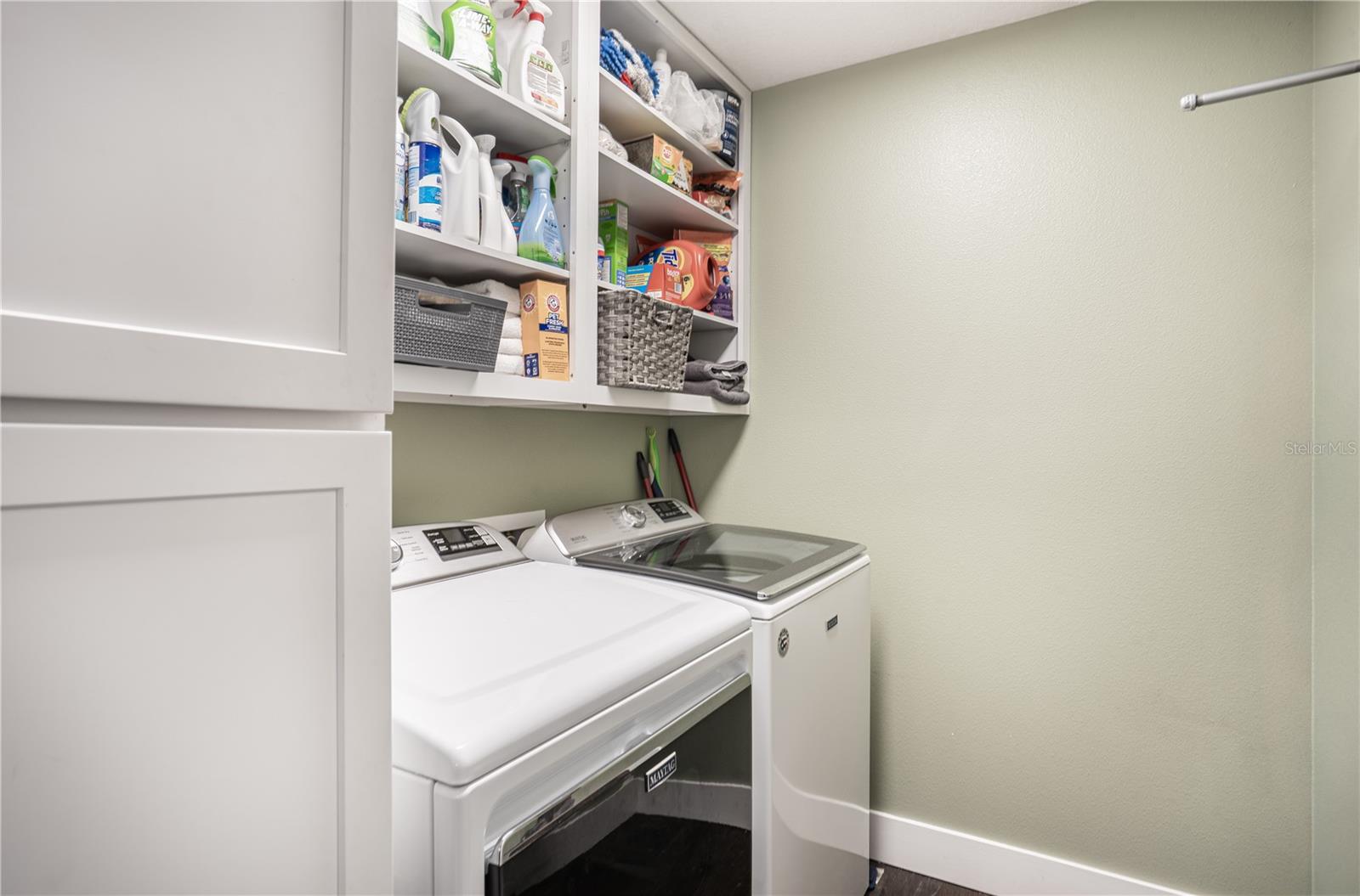 Image 33 of 70 For 27035 State Road 44