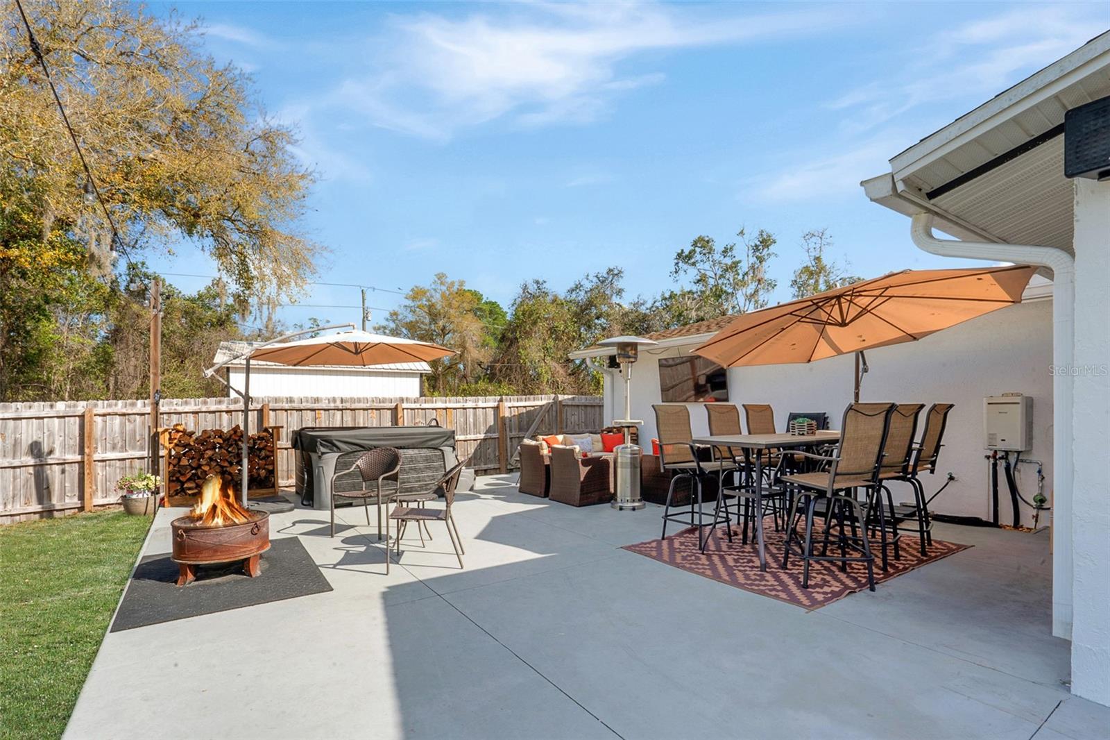 Image 37 of 70 For 27035 State Road 44