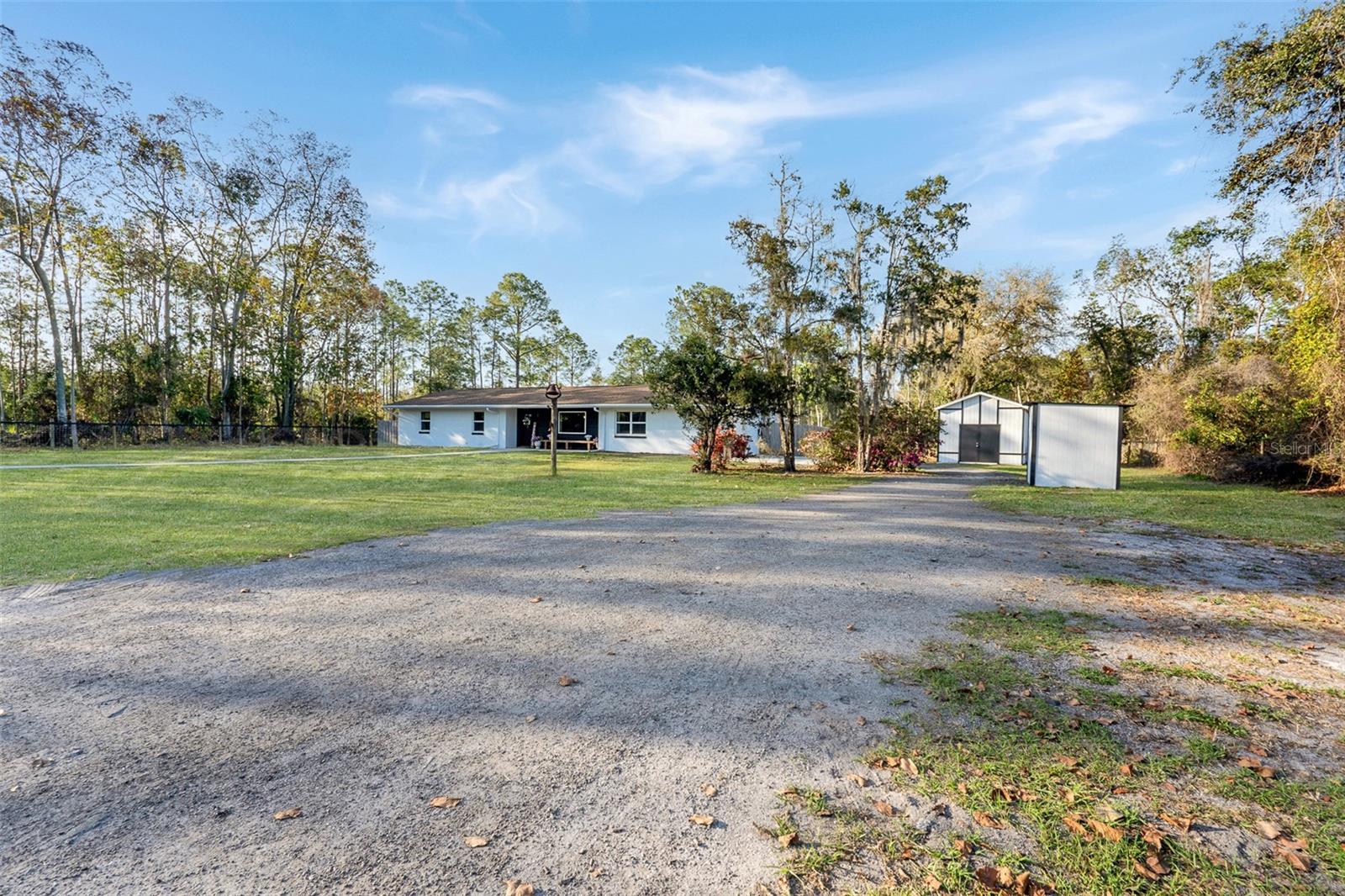 Image 42 of 70 For 27035 State Road 44