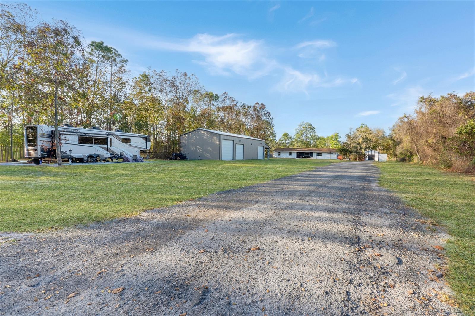 Image 43 of 70 For 27035 State Road 44