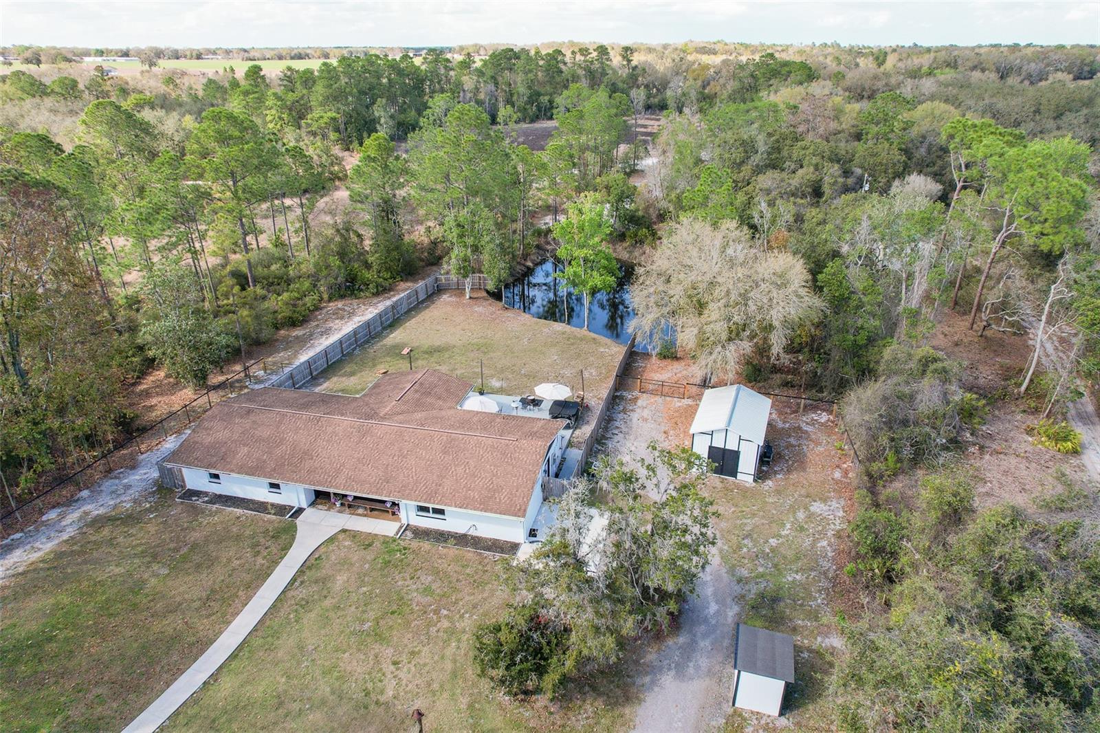 Image 52 of 70 For 27035 State Road 44