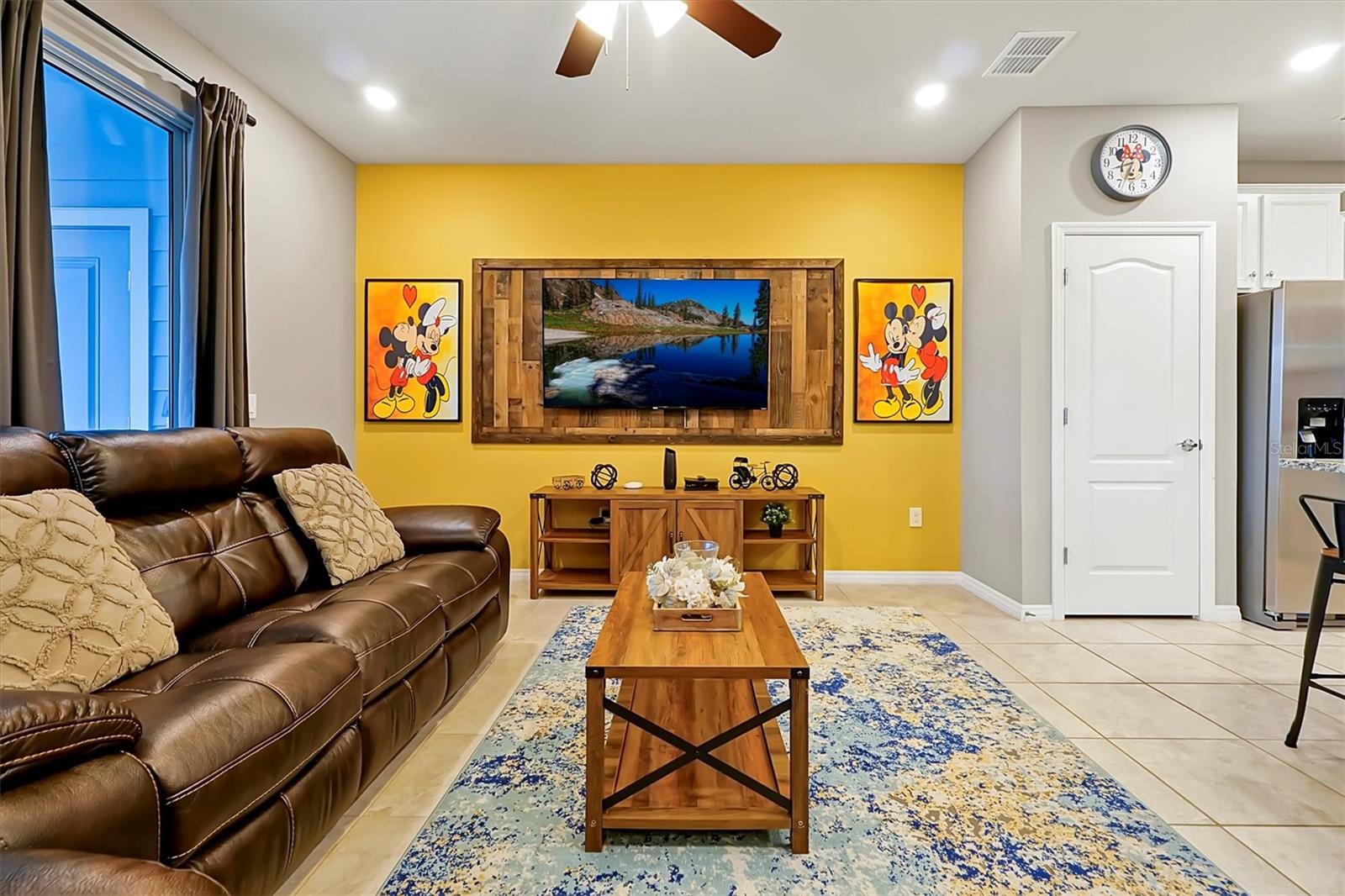 Image 5 of 46 For 7578 Oak Spring Lane