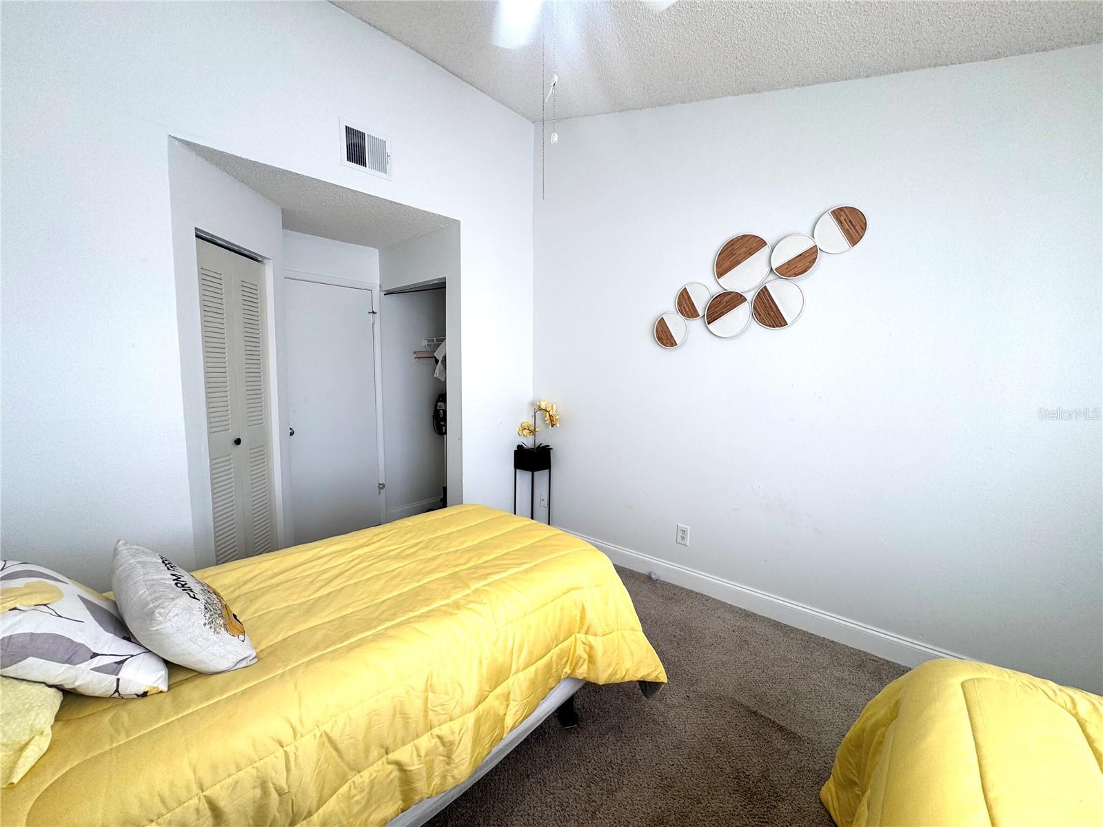 Image 15 of 25 For 2544 Woodgate Boulevard 204