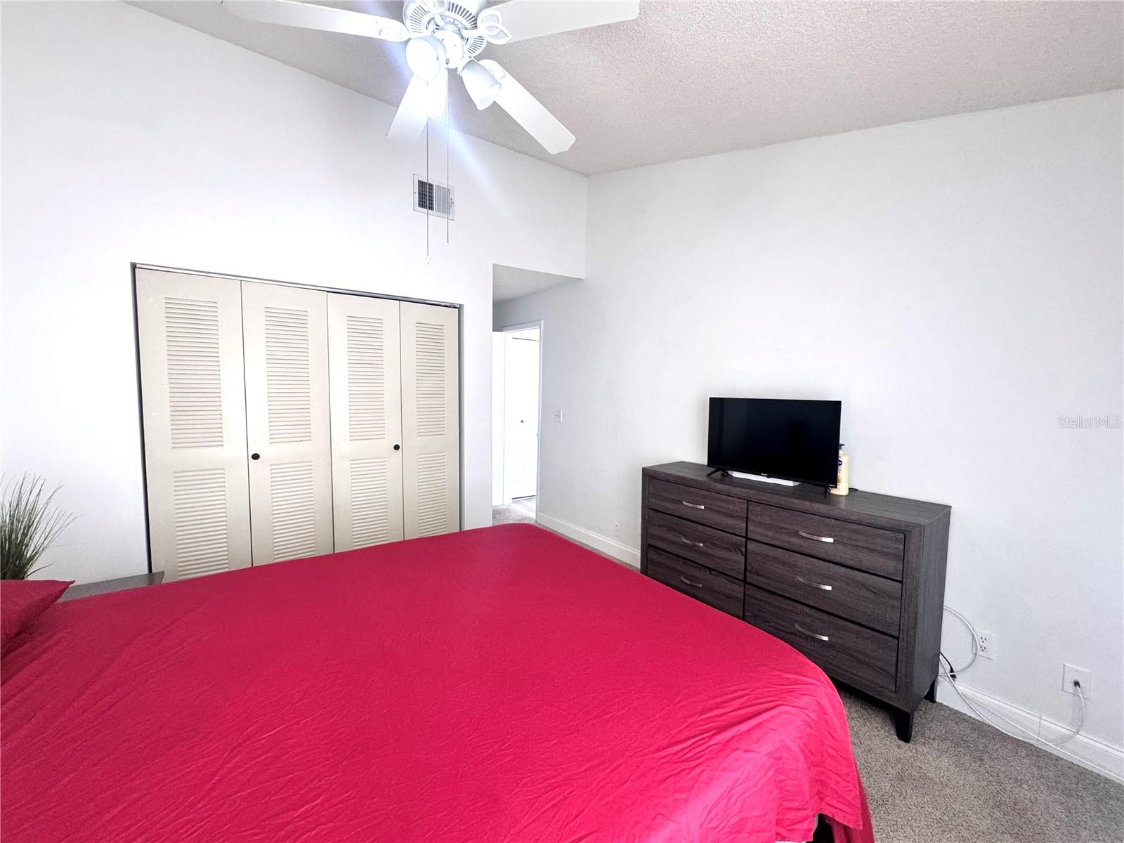 Image 20 of 25 For 2544 Woodgate Boulevard 204