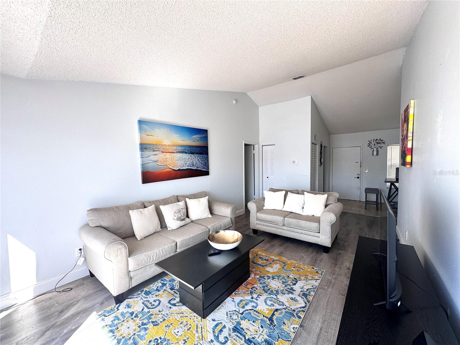 Image 6 of 25 For 2544 Woodgate Boulevard 204