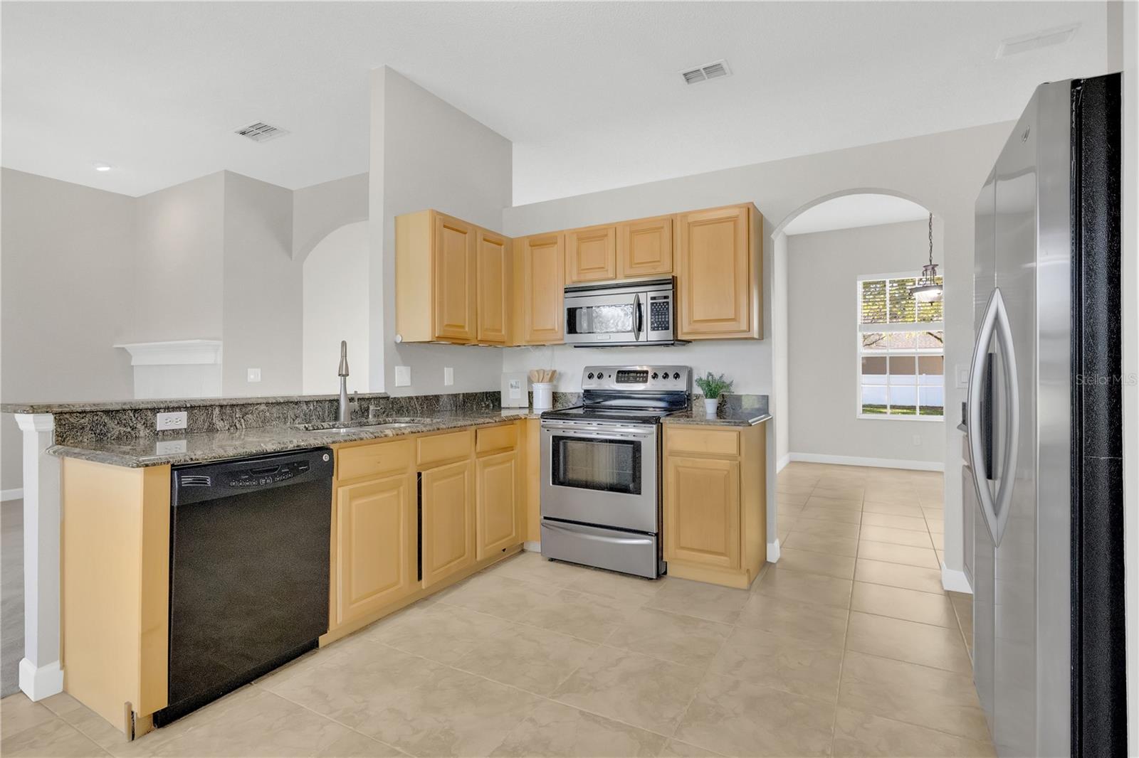 Image 5 of 36 For 357 Kirkhill Street