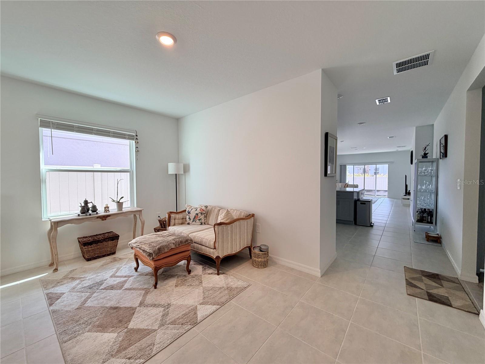 Image 10 of 37 For 5750 Le Marin Way