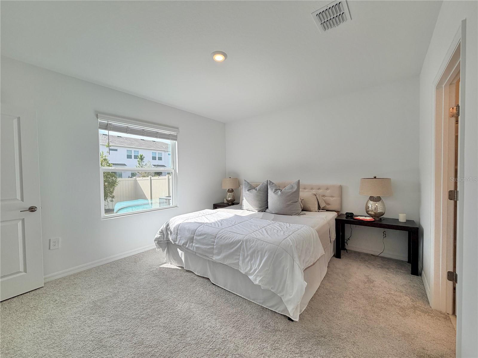 Image 25 of 37 For 5750 Le Marin Way