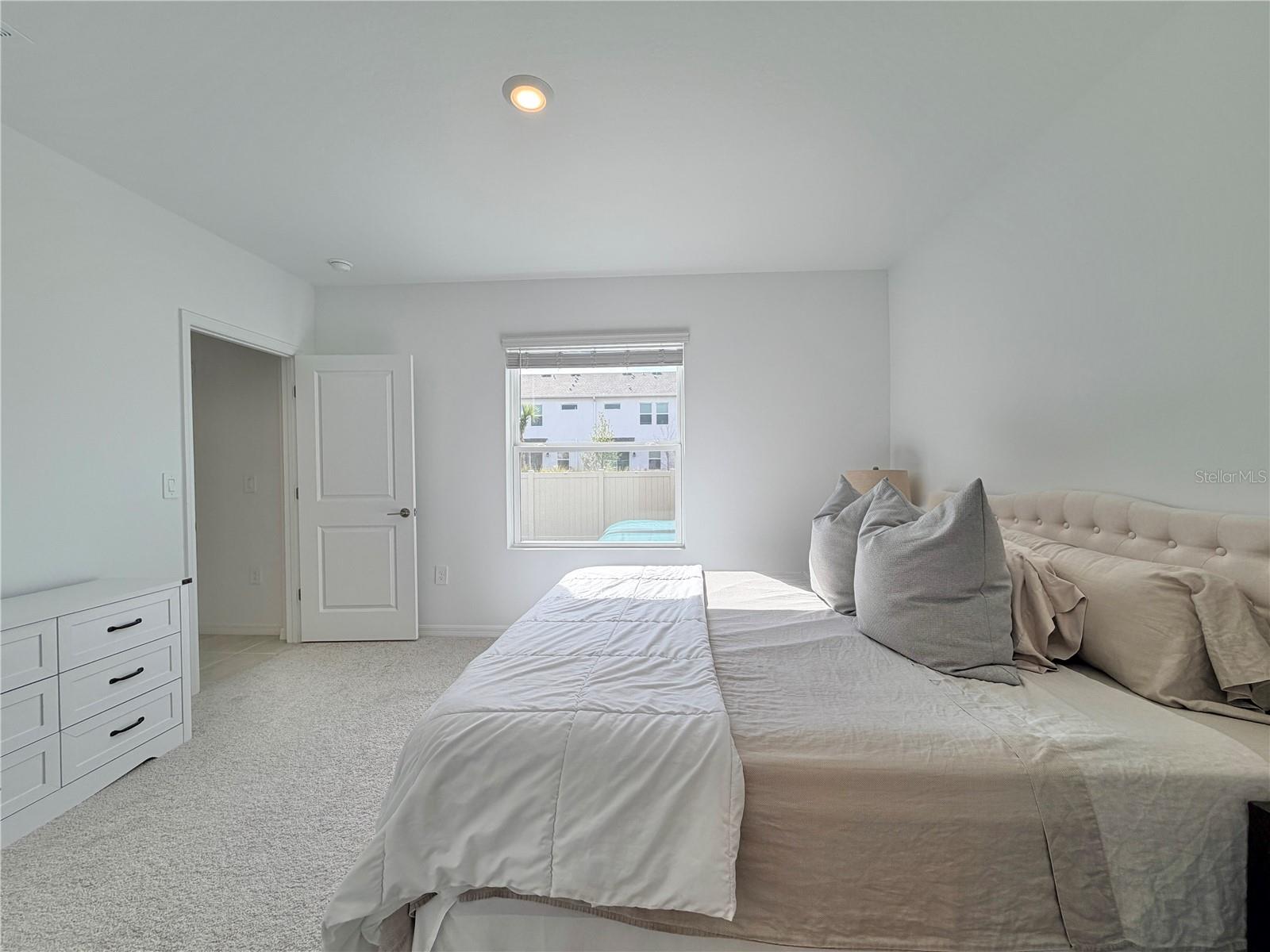 Image 29 of 37 For 5750 Le Marin Way