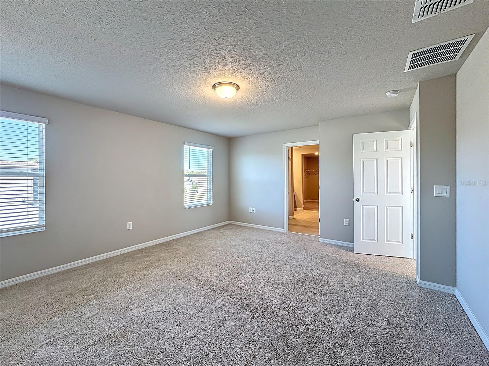 Image 30 of 71 For 5251 Meredrew Lane