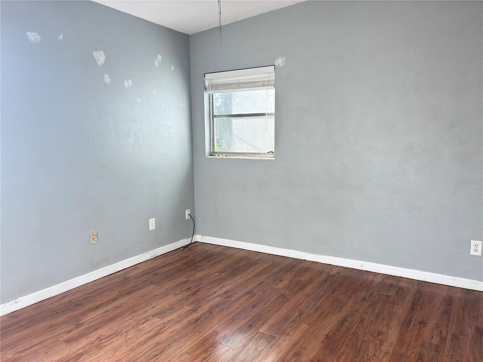 Image 16 of 24 For 120 Club Road