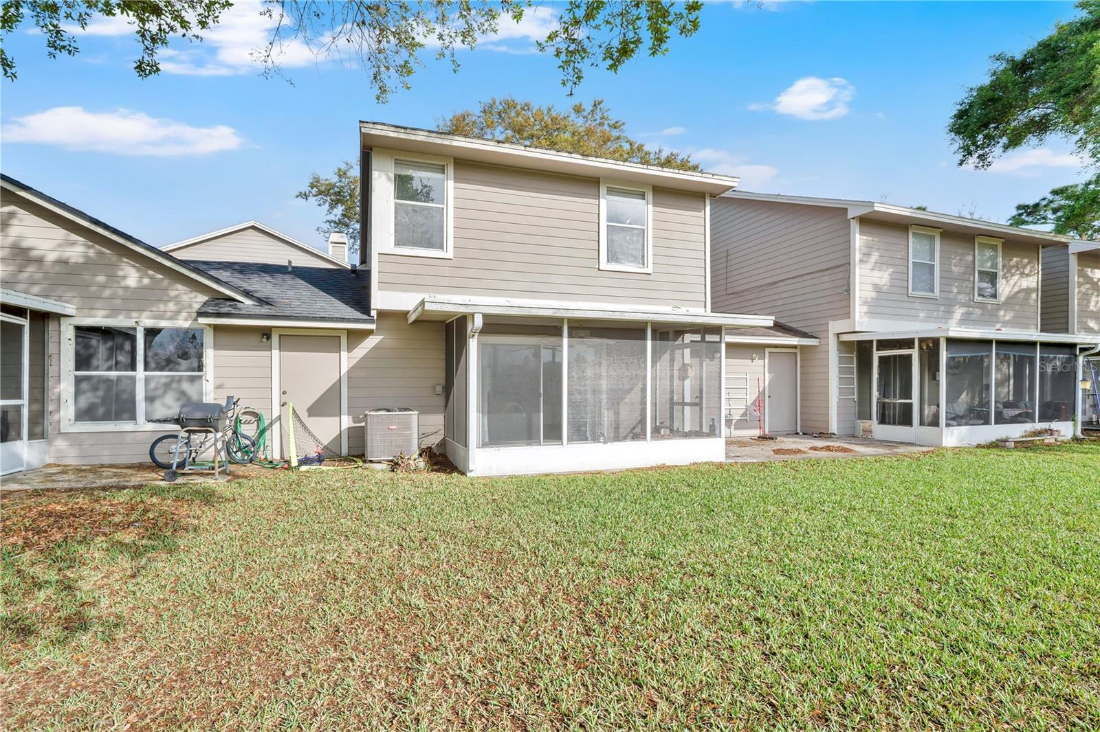 Image 20 of 30 For 12380 Shady Spring Way 105