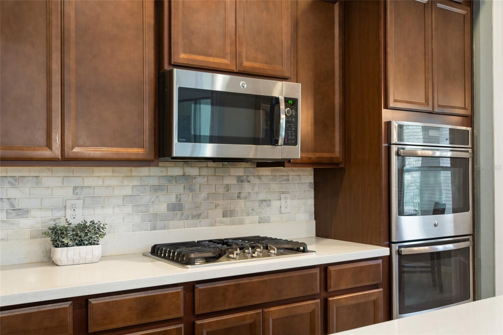 Image 25 of 100 For 615 Timbervale Trail