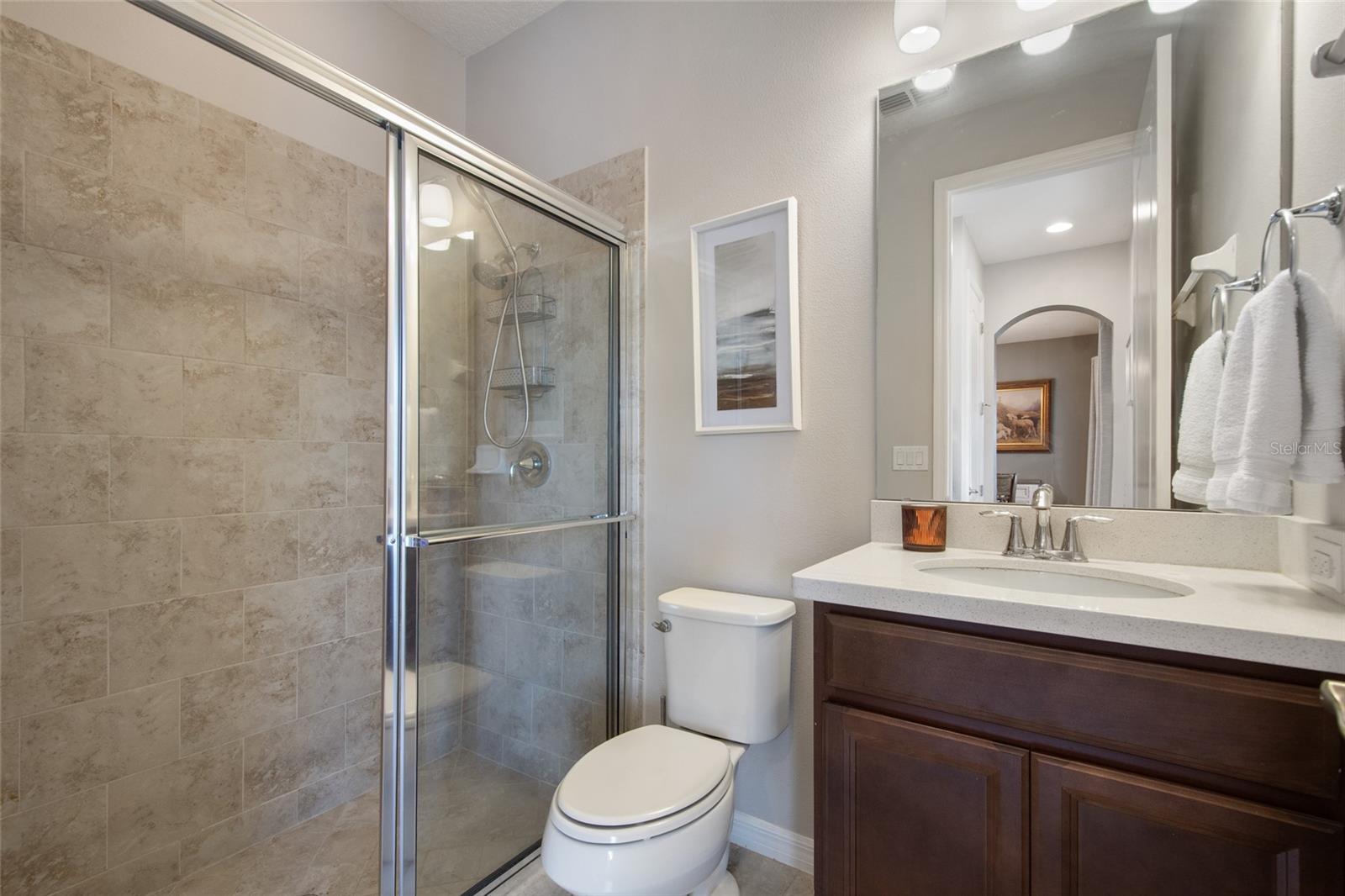 Image 34 of 100 For 615 Timbervale Trail