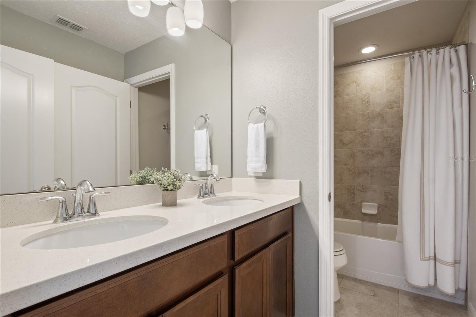 Image 57 of 100 For 615 Timbervale Trail