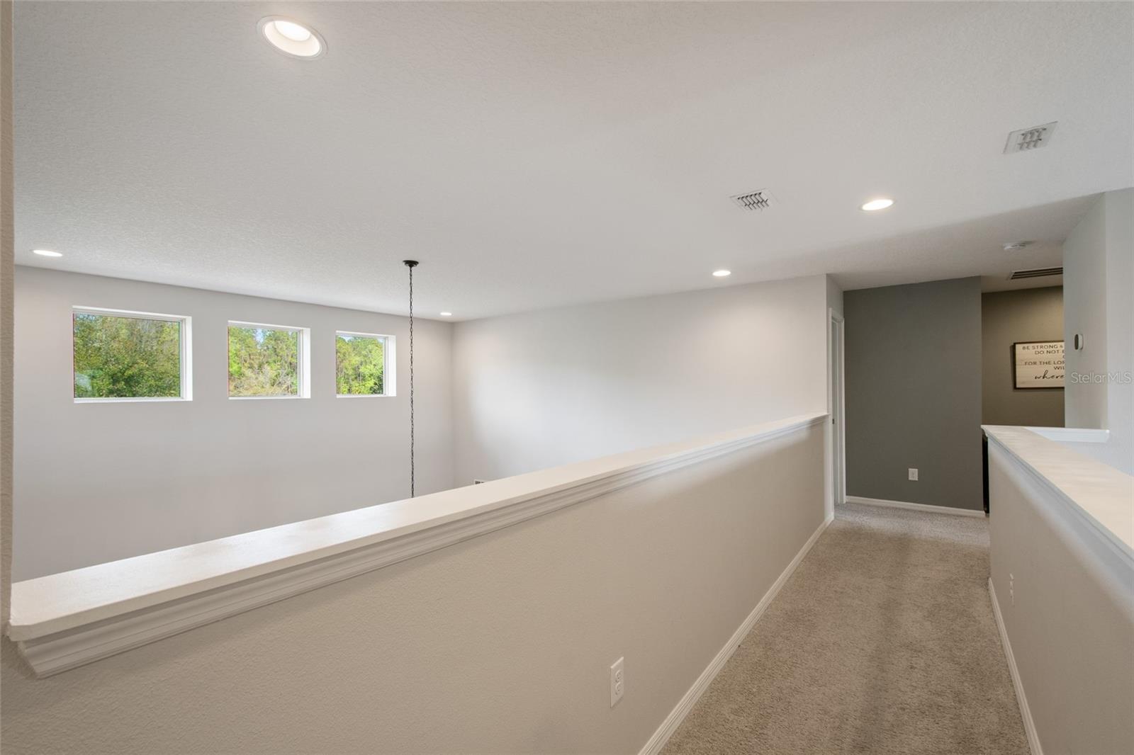 Image 61 of 100 For 615 Timbervale Trail