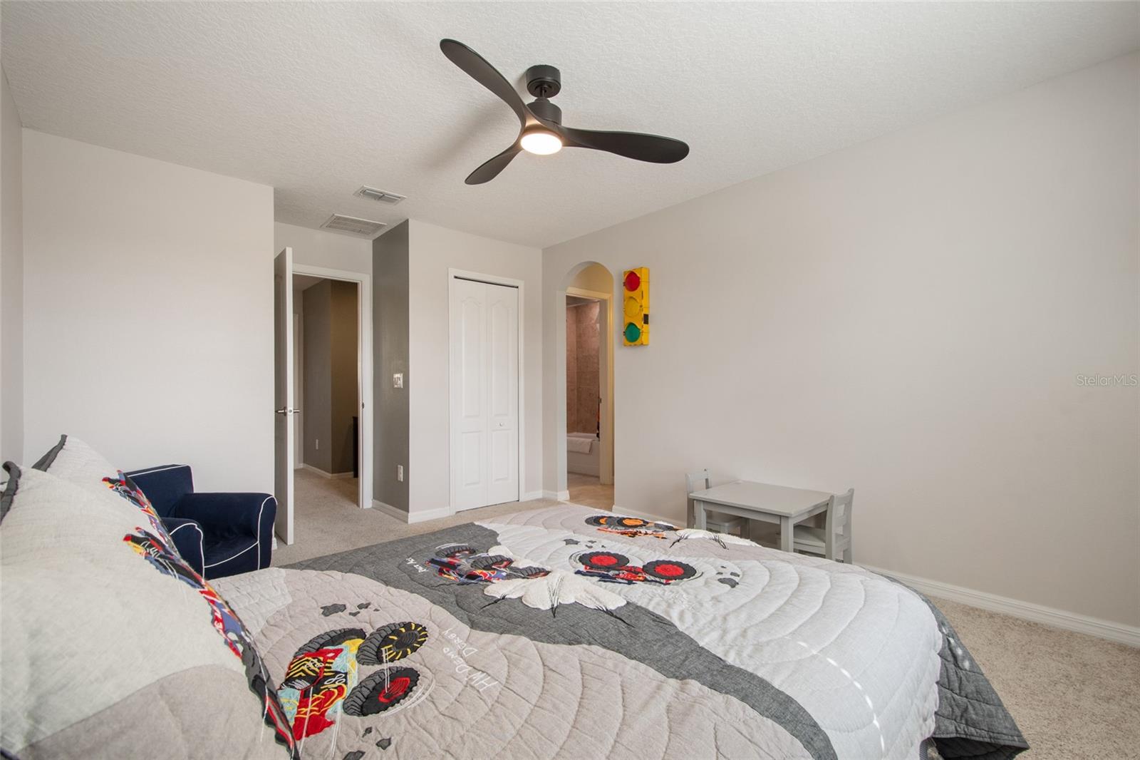 Image 65 of 100 For 615 Timbervale Trail