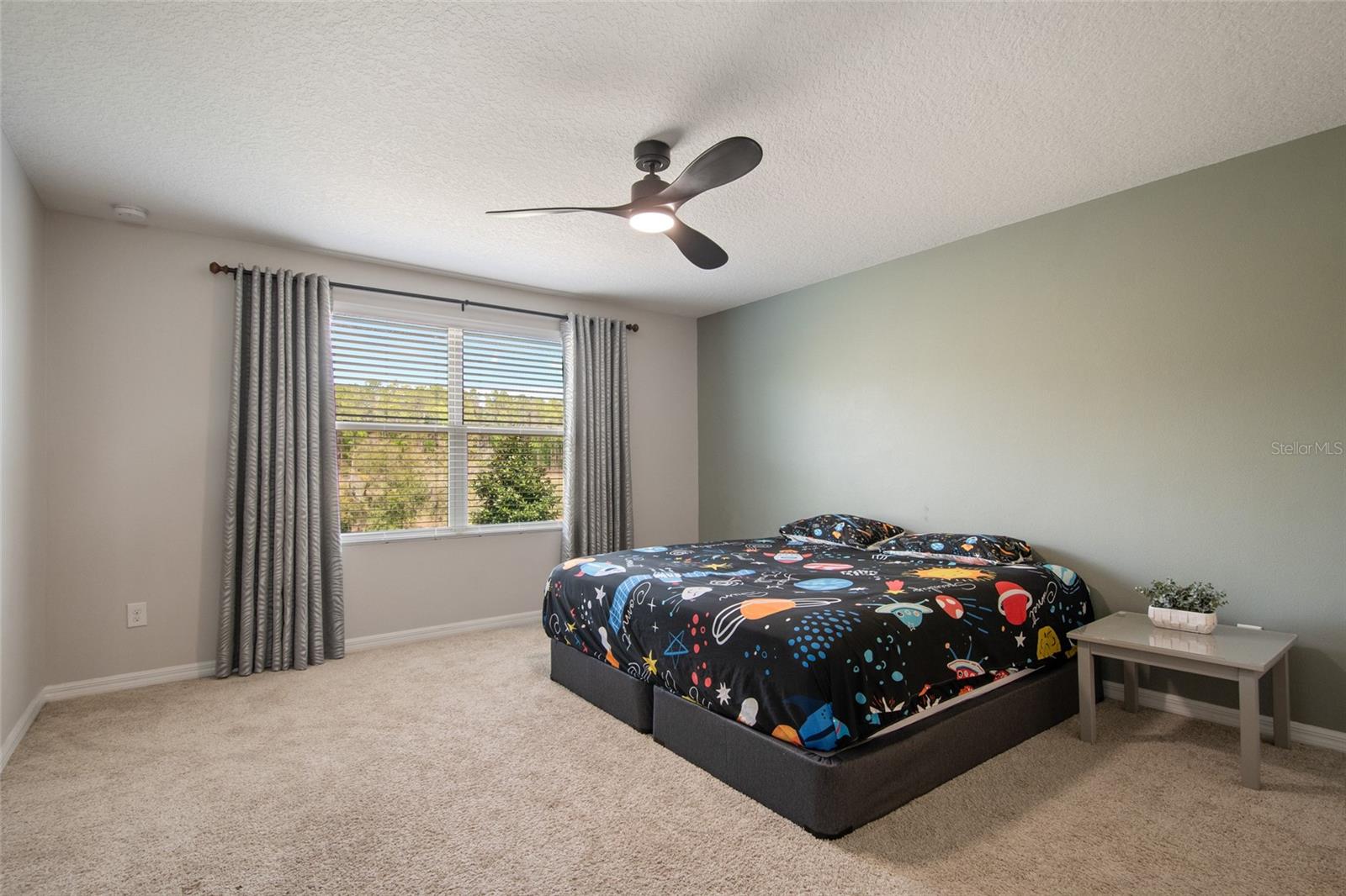 Image 69 of 100 For 615 Timbervale Trail