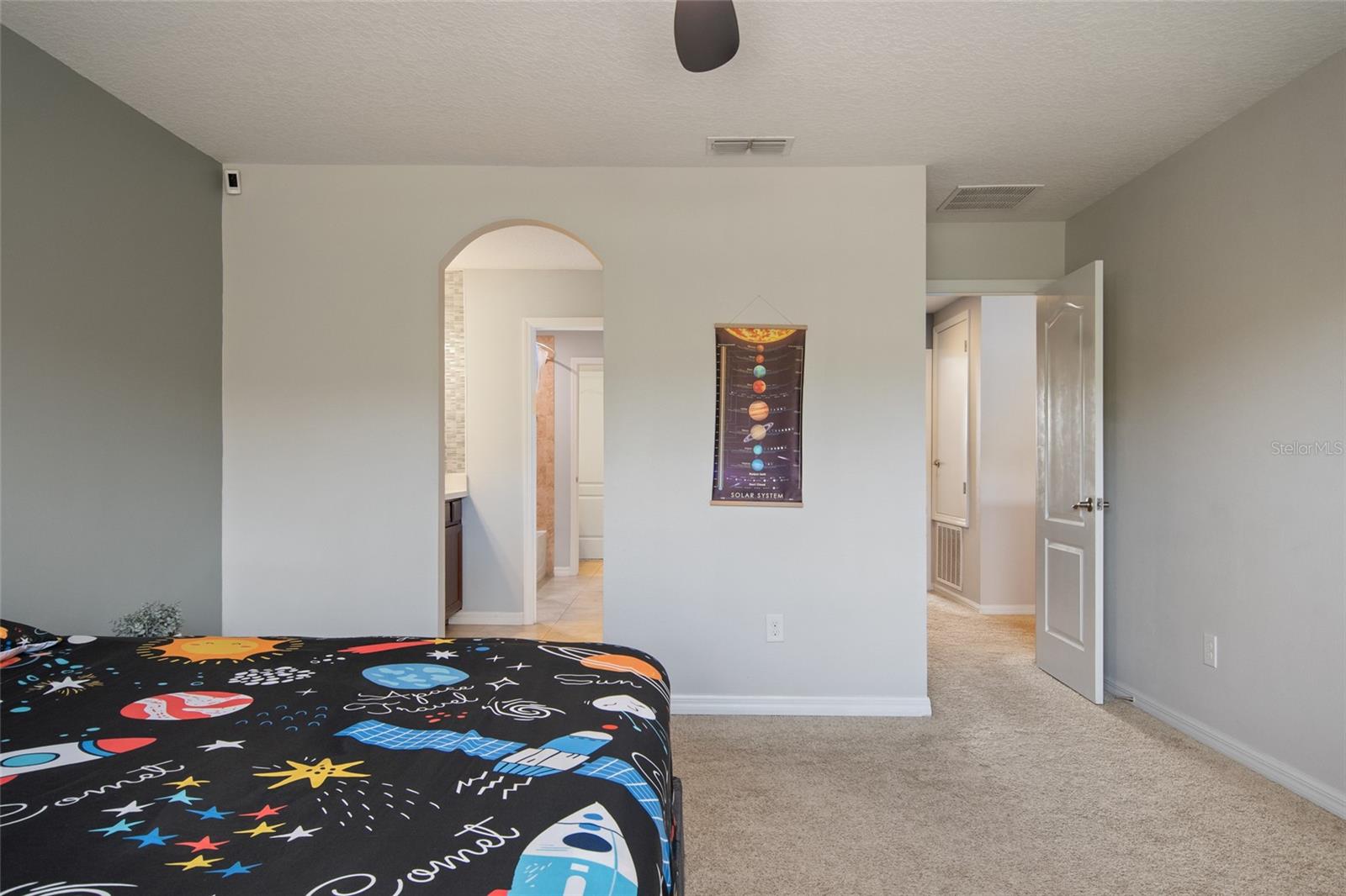 Image 70 of 100 For 615 Timbervale Trail