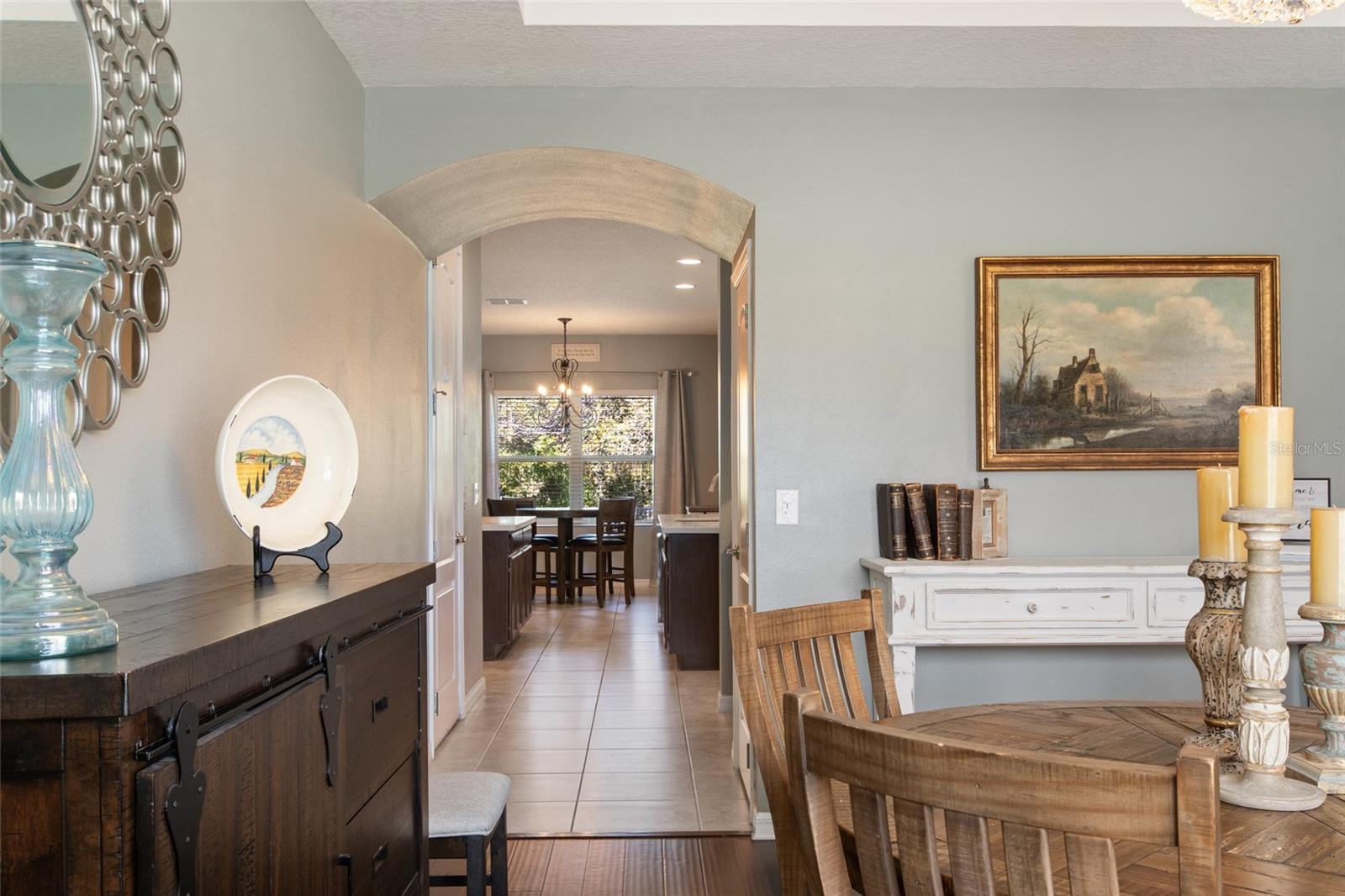 Image 9 of 100 For 615 Timbervale Trail