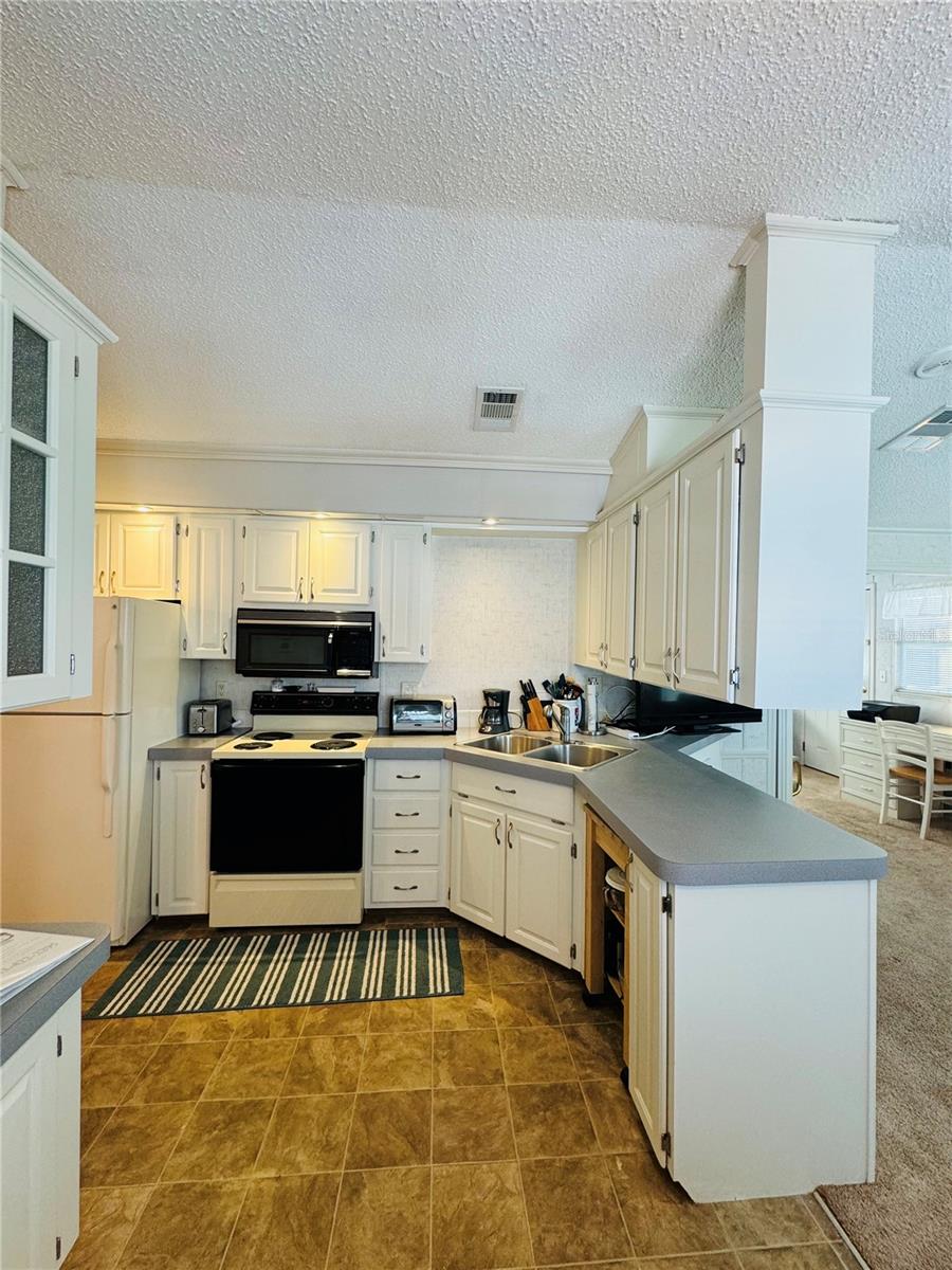 Image 16 of 61 For 627 Arnold Palmer Drive