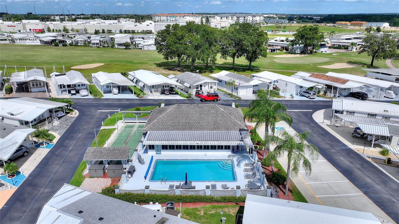 Image 27 of 61 For 627 Arnold Palmer Drive