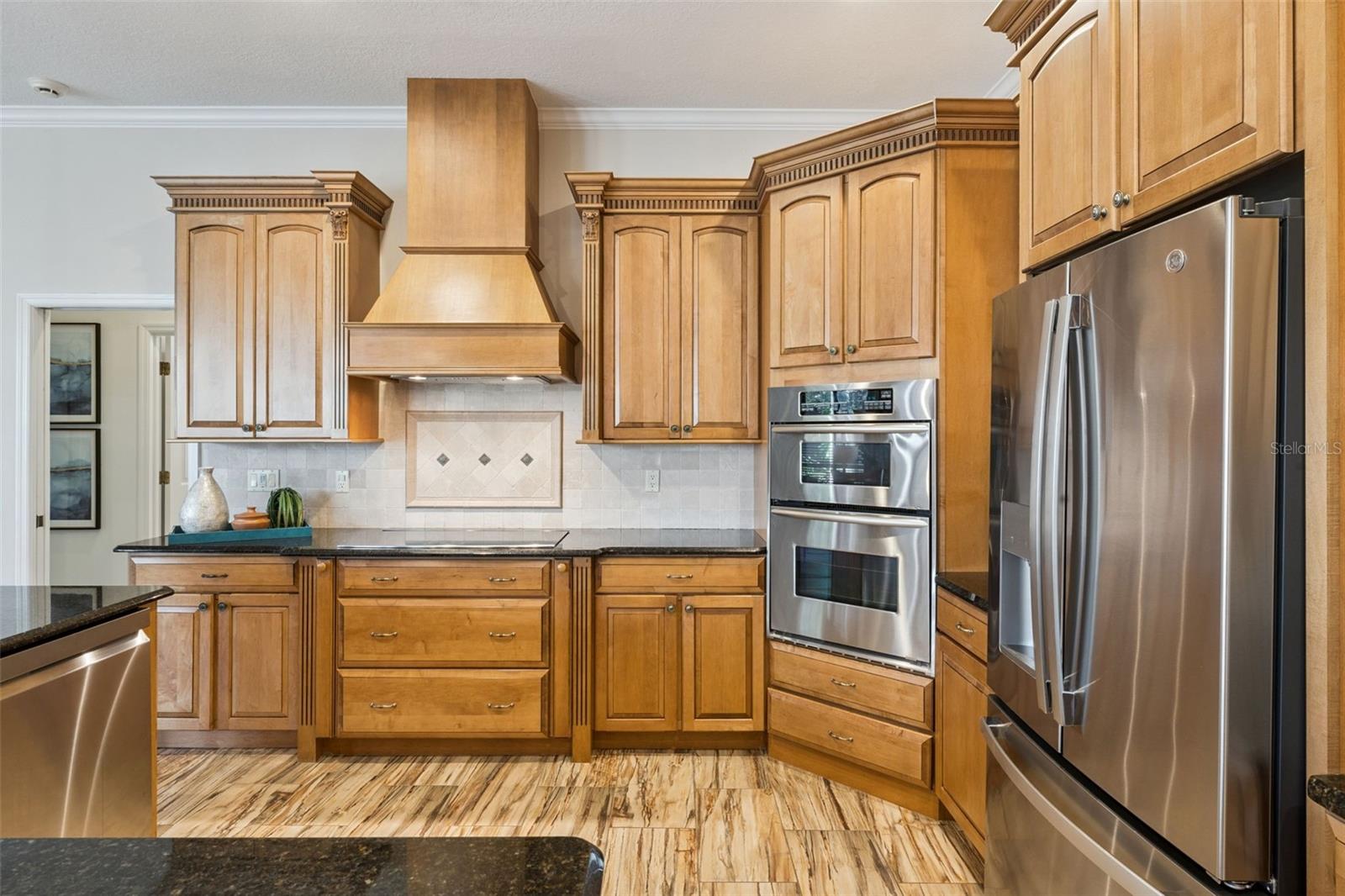 Image 13 of 63 For 8725 Summerville Place