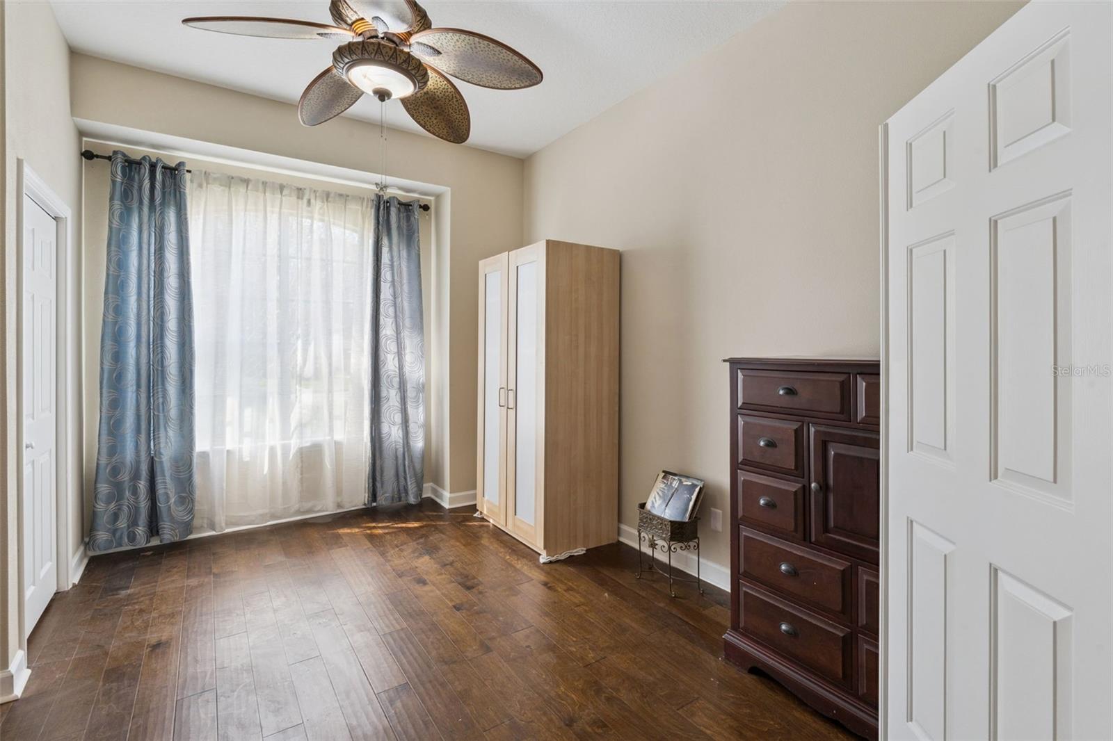 Image 28 of 63 For 8725 Summerville Place