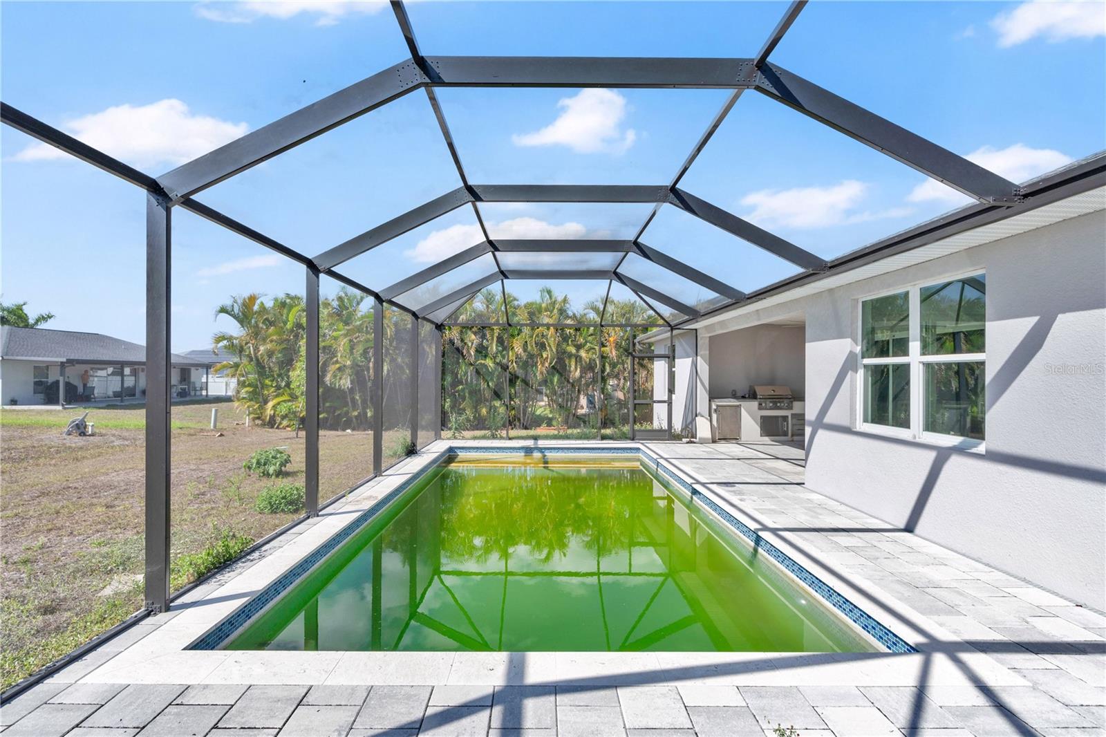 Image 32 of 41 For 1306 2nd Avenue