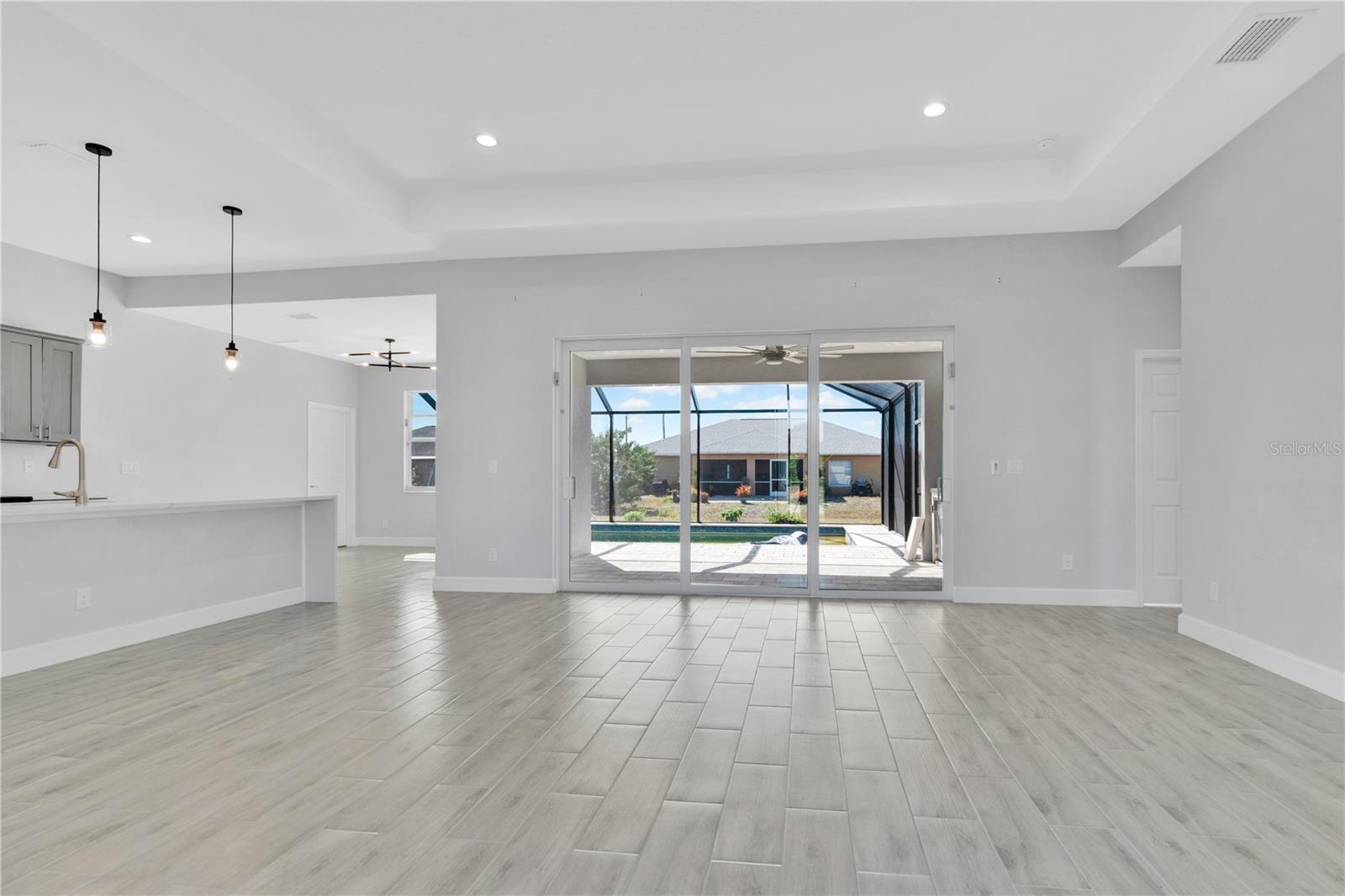 Image 9 of 41 For 1306 2nd Avenue