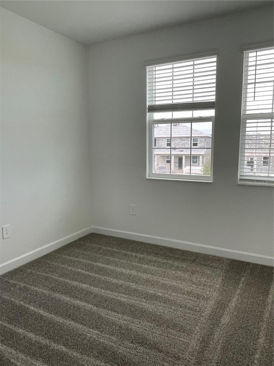 Image 18 of 23 For 3111 Addison Boulevard