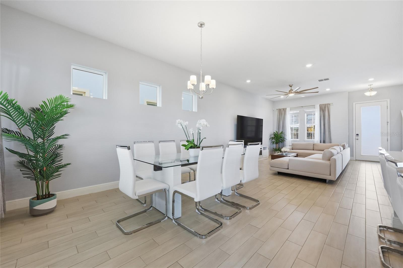 Image 12 of 49 For 10101 Pearson Avenue