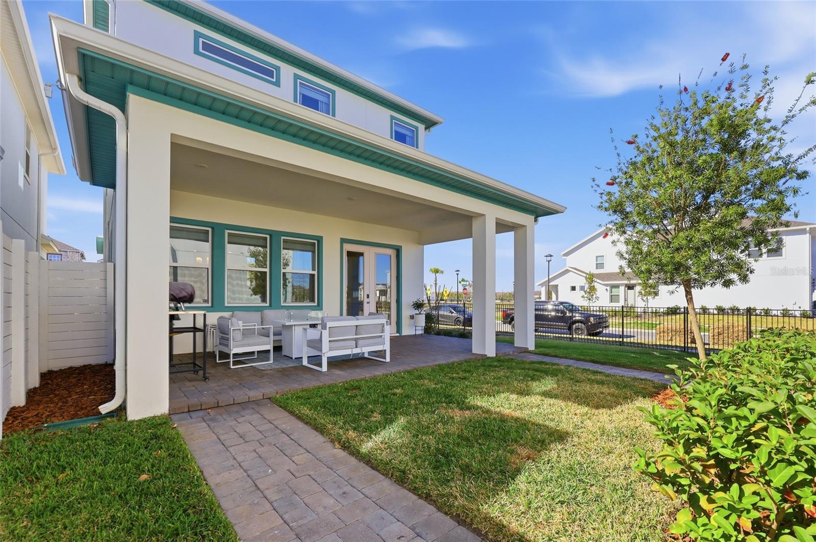 Image 32 of 49 For 10101 Pearson Avenue