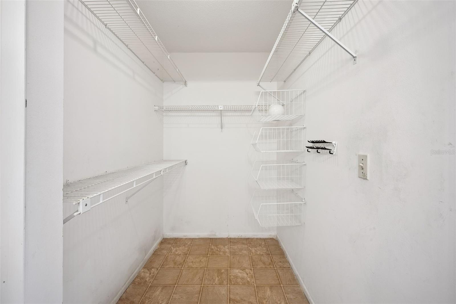 Image 13 of 42 For 1689 Torrington Circle