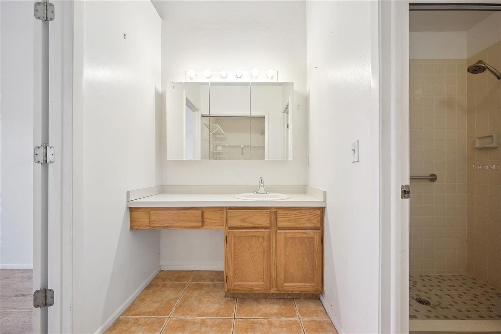 Image 15 of 42 For 1689 Torrington Circle