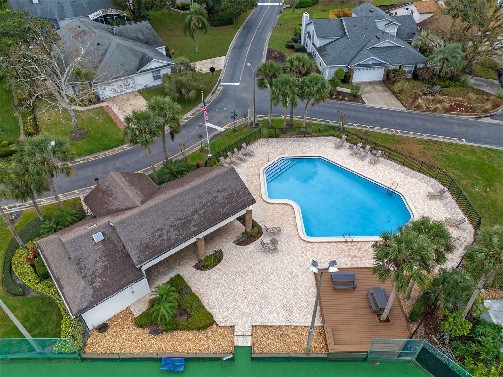 Image 33 of 42 For 1689 Torrington Circle