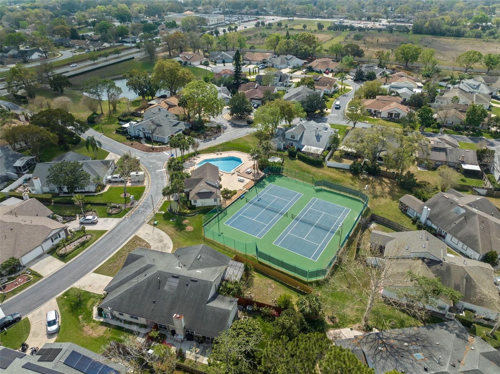 Image 40 of 42 For 1689 Torrington Circle