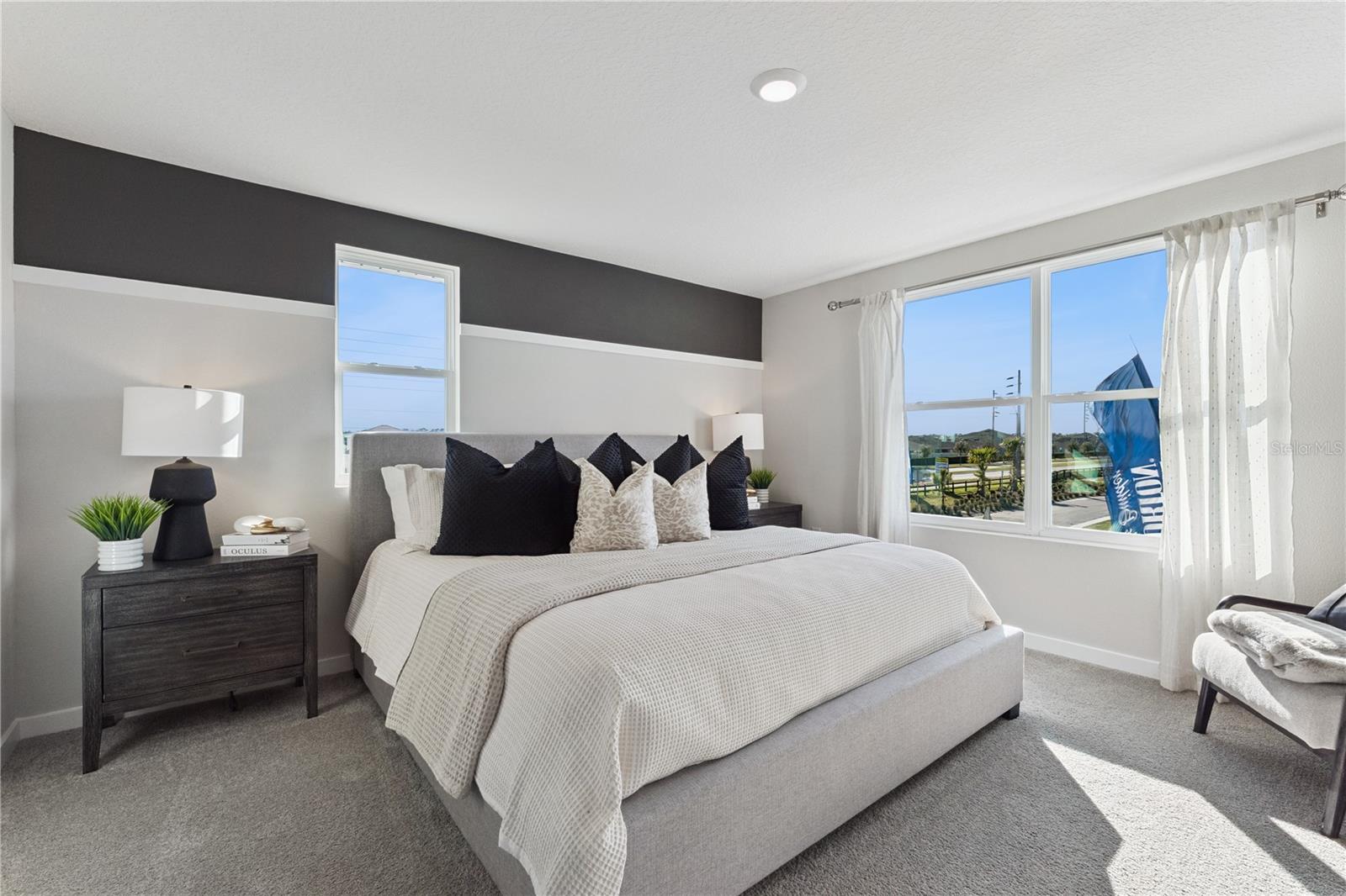 Listing photo id 12 for 587 Preston Cove Drive