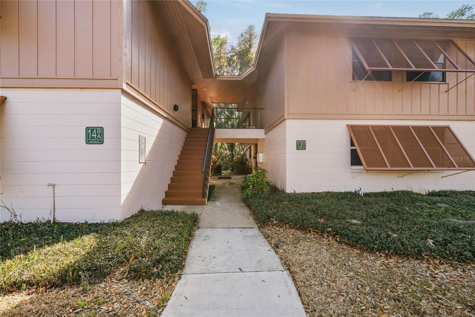 Image 3 of 36 For 100 Sweetgum Woods Court 13d