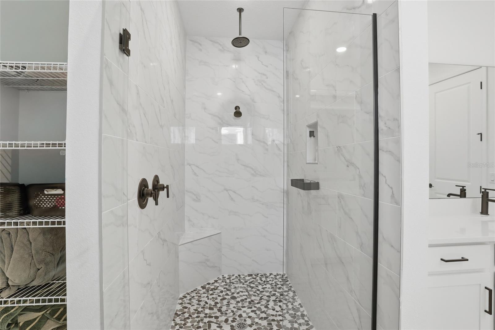 Image 22 of 46 For 19310 Banfield Place