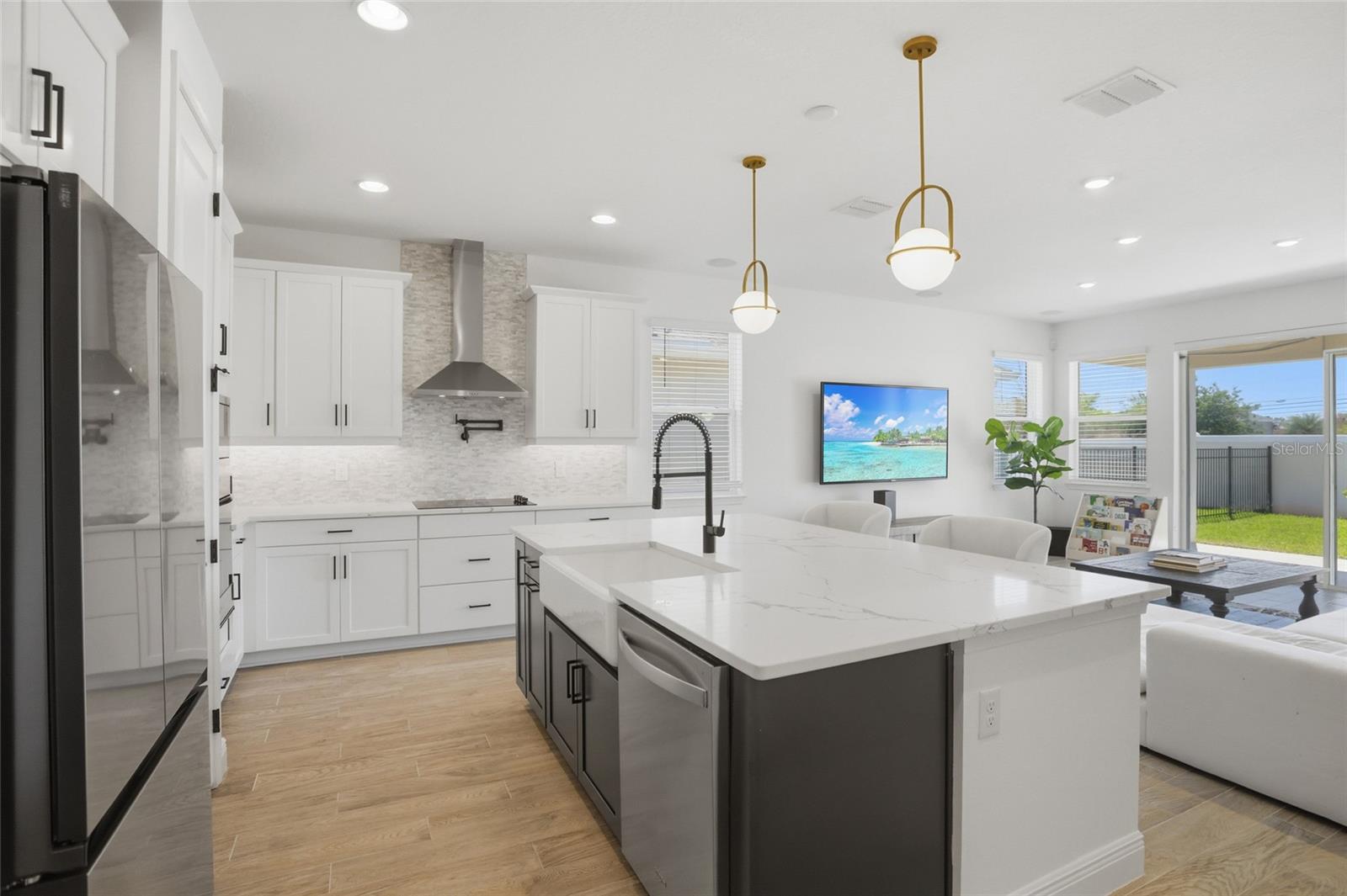 Image 9 of 46 For 19310 Banfield Place