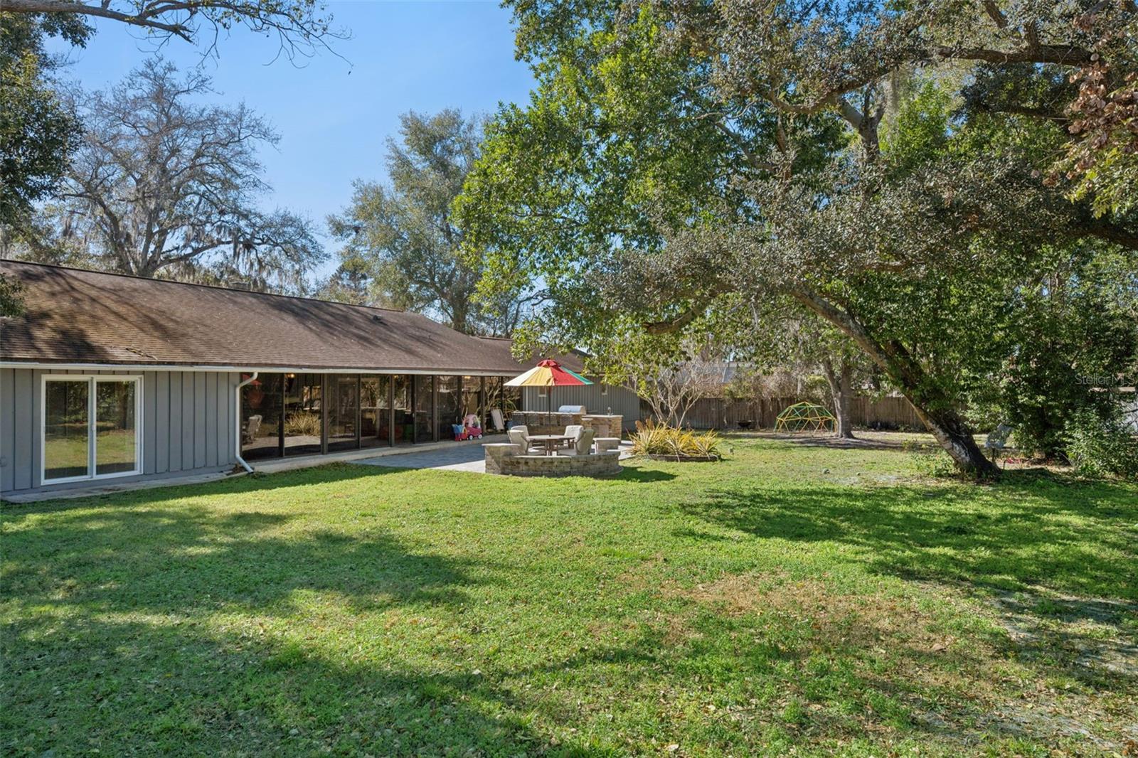 Image 28 of 34 For 8937 Easterling Drive