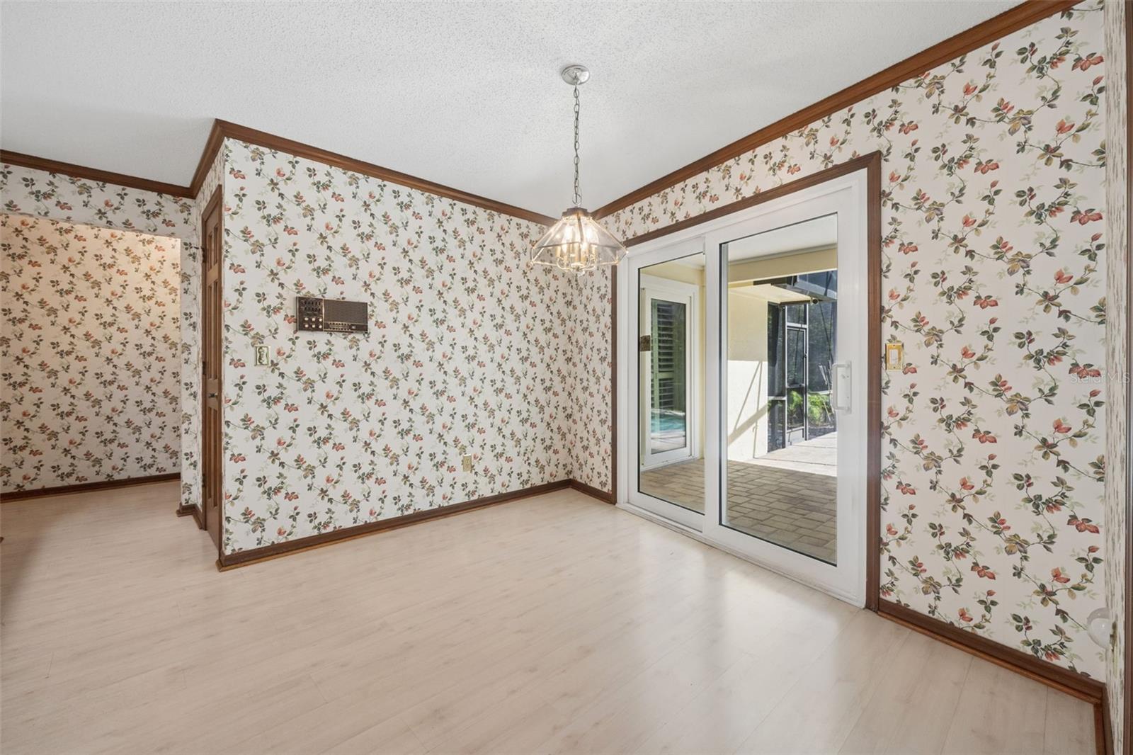 Image 12 of 64 For 449 Wild Oak Circle