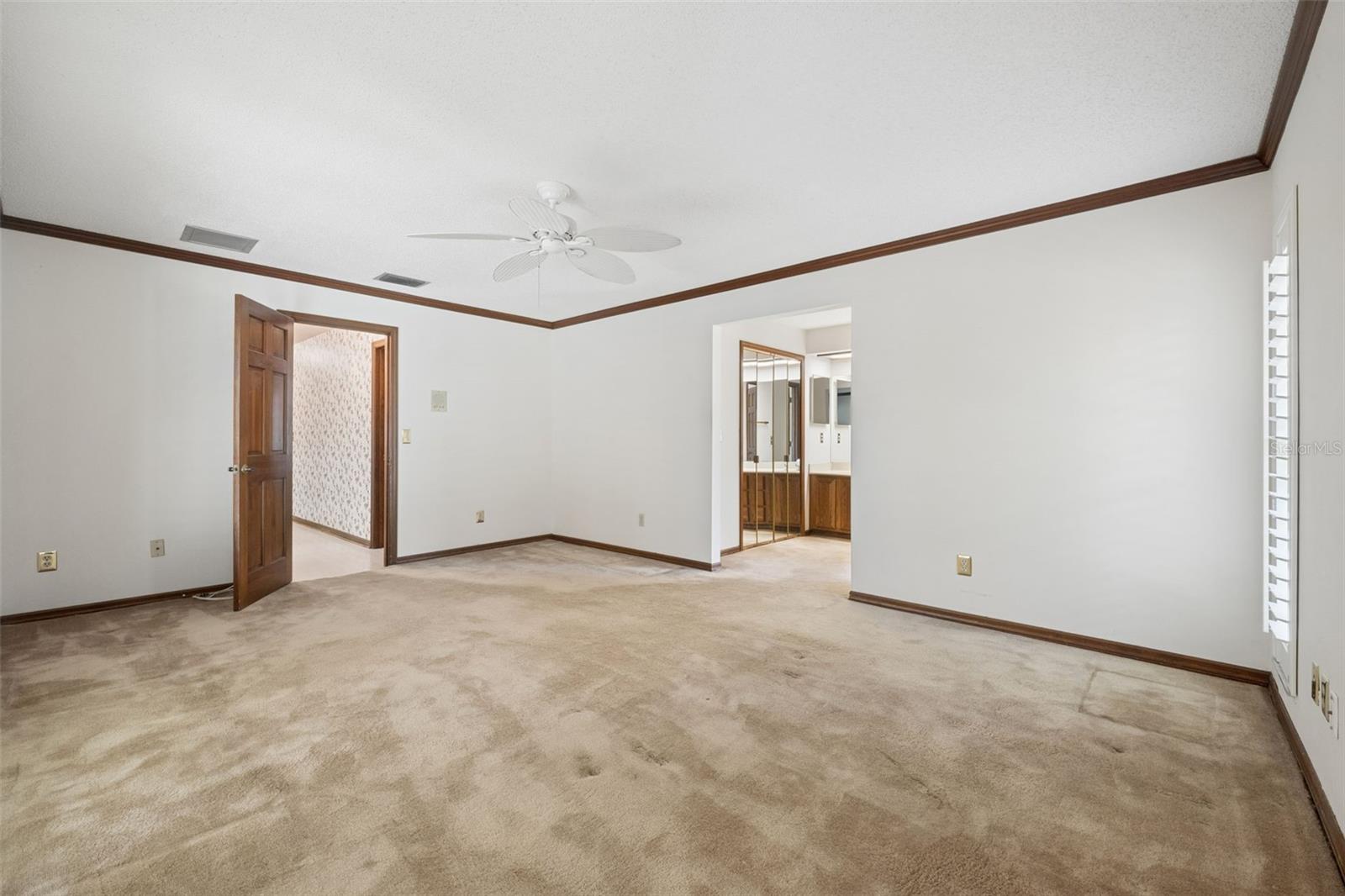 Image 21 of 64 For 449 Wild Oak Circle