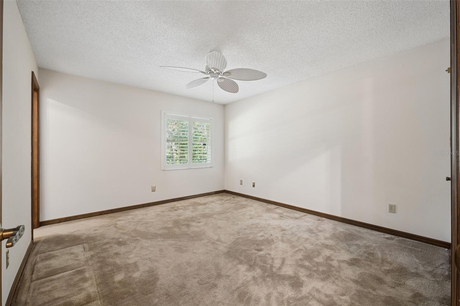 Image 27 of 64 For 449 Wild Oak Circle