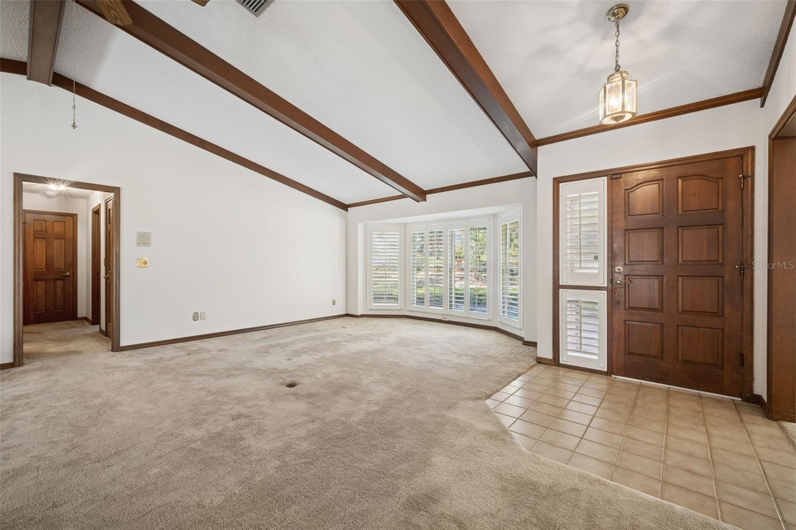 Image 5 of 64 For 449 Wild Oak Circle