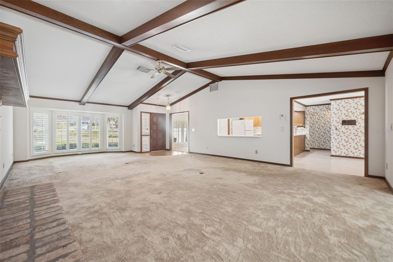 Image 6 of 64 For 449 Wild Oak Circle