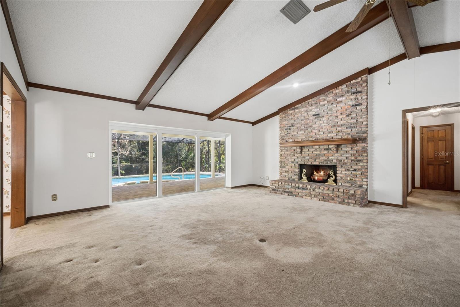 Image 7 of 64 For 449 Wild Oak Circle