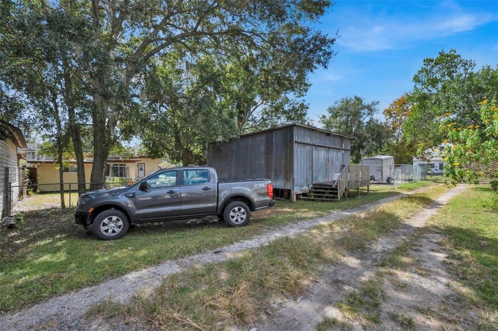 Image 26 of 26 For 515 Mabbette Street