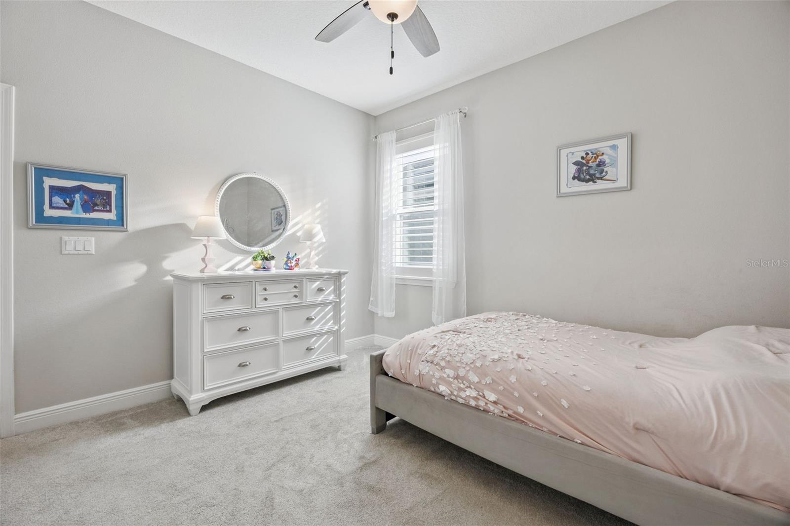 Image 10 of 51 For 5679 Orange Orchard Drive